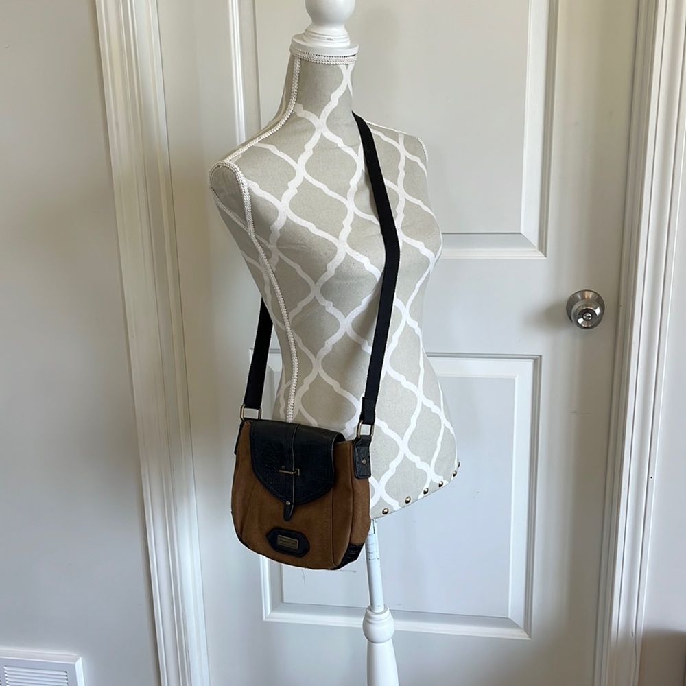 Tommy Hilfiger boho felt vegan leather purse